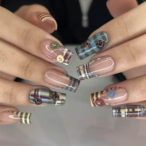 24pcs Vintage French Style Stripes Press On Nails Cartoon La