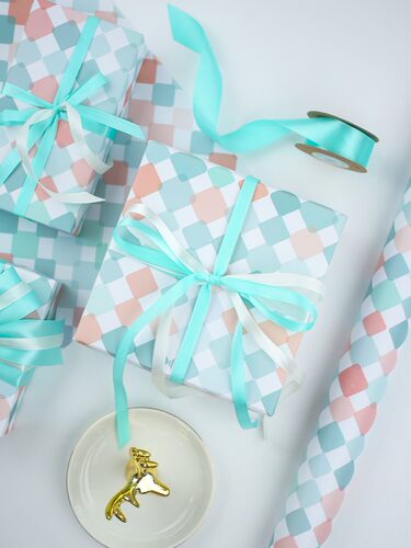 Birthday wrapping paper holiday wrapping paper gift boxes
