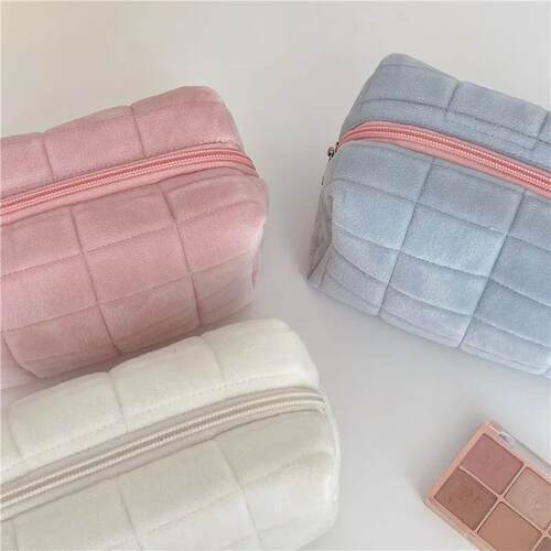 Zipper Large Solid Color Cosmetic Bag Cute Fur Makeup Bag fo