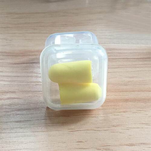 High-transparency small square plastic box for new earplugs,