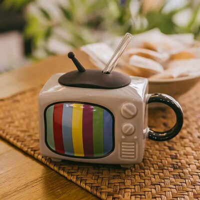 Creative 3D Television TV Shape Milk Beer Mugs with ver Hous