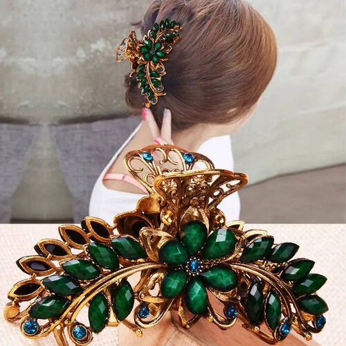The new Korean version of the retro rhinestone hair grabbing