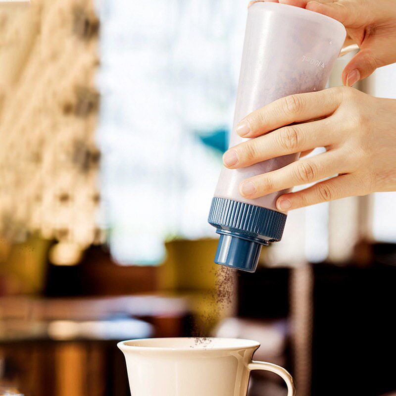 Kitchen Household Dusting Bottle Barbecue Essential Artifact图片