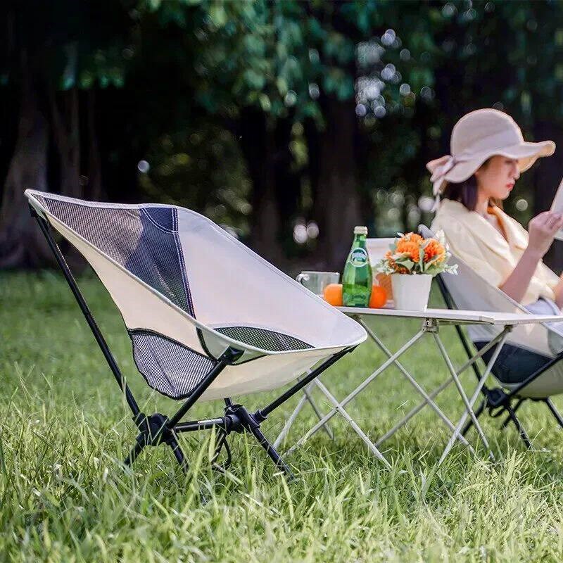 Outdoor Camping Portable Folding Moon Chair Camping Fishing图片