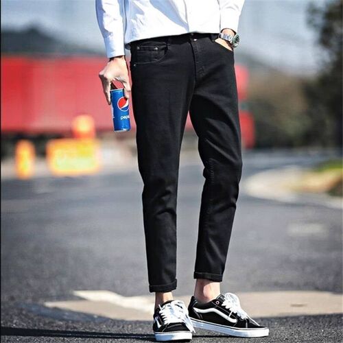 Mens Thin Jeans Summer New Arrival Ripped Nine-point Black