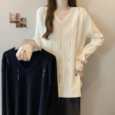 实拍2025秋冬新款大码胖MM韩版宽松型珠片V领打底衫/长袖柔软毛衫