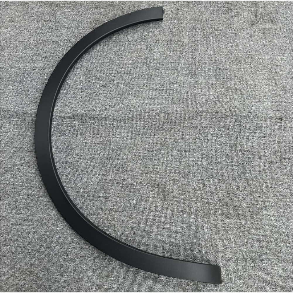 670061854 670168153适用左后右后玛莎拉蒂轮眉 