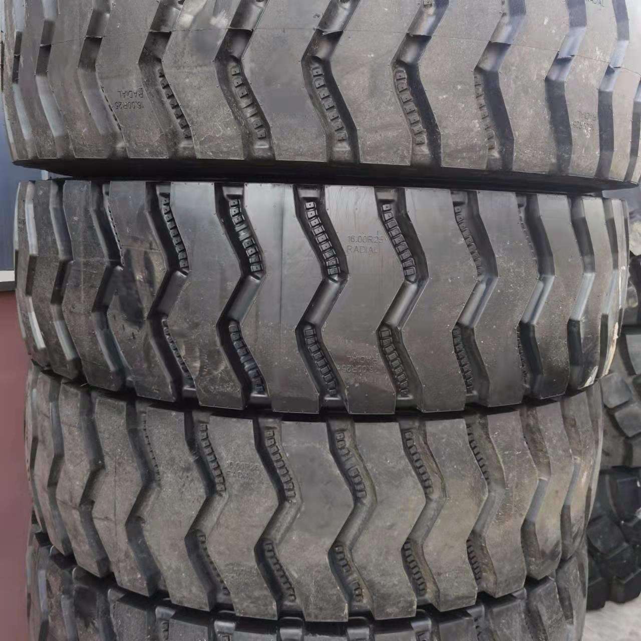 朝阳 矿山自卸车轮胎 16.00R25 1600r25 宽体矿卡运输车轮胎重型