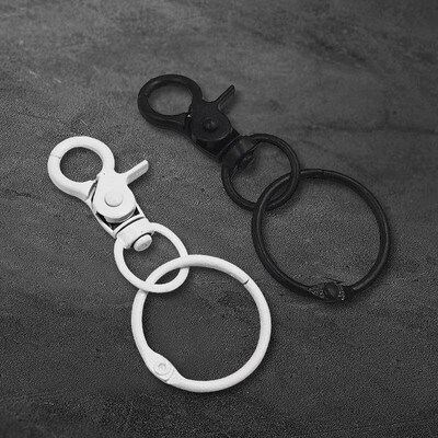 Clasp Band Keychain Accessory with Enamel Paint, Spray Paint