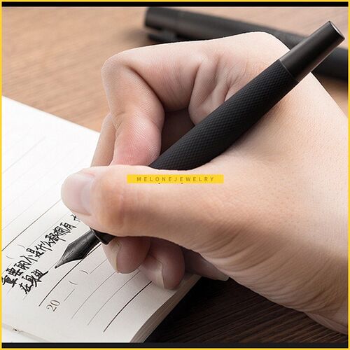 Hongdian 6013 Elegant black Metal Fountain Pen itanium Black