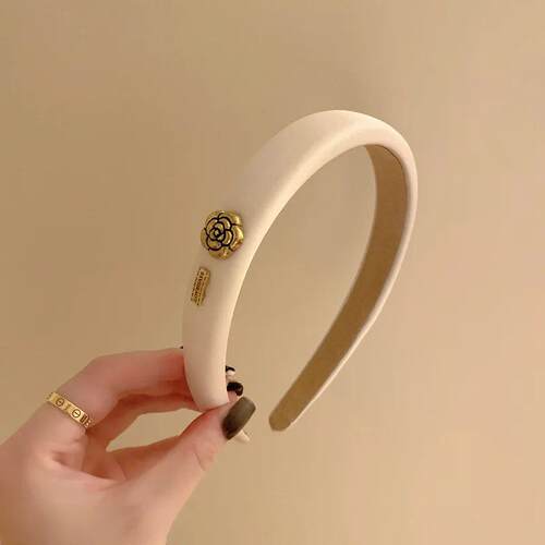 Wide Brimmed Black White Hair Band for Womens High-end Hair
