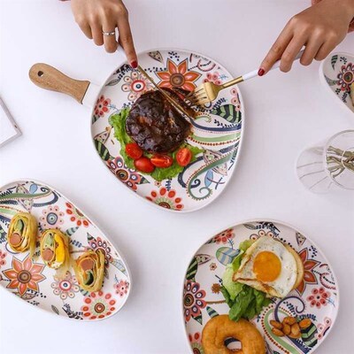 Northern European ceramic steak dish, fruit dish with handle