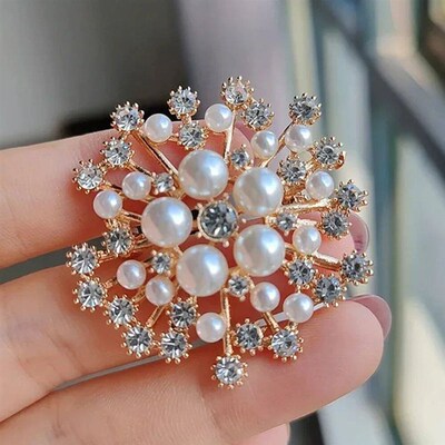 Luxury Snowflake Pearl Crystal Brooch Large Snowflake Flower