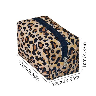 Leopard-patterned quilted zipper closure design, convenient