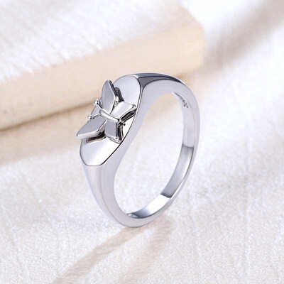 Retro anchor art style small butterfly ring women