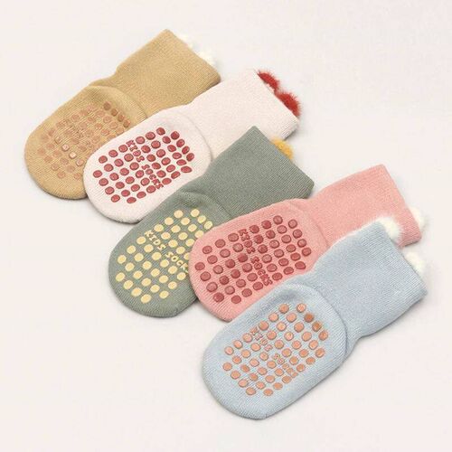 3 Pairs Winter Thickened Cute Animal Anti-Slip Socks for Chi
