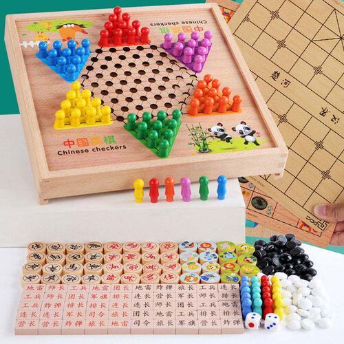 Mult-functonal one-n-one game board flght chess