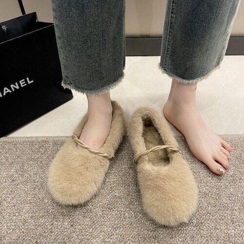 French Chic White Furry Shoes Women Winter Elevated AntiCold