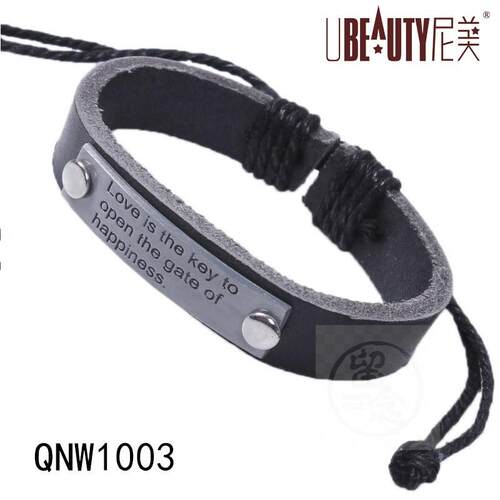 。Love is the key to happiness. Alloy letter Leather Brlet w