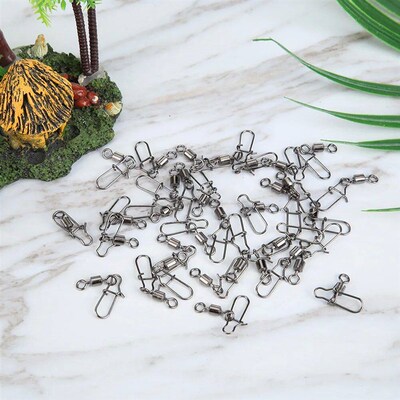 100/50PCS Fishing Swivels And Carabiner Fishhook Fishing Con