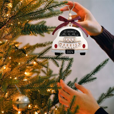 2pc Just Married 2024 Christmas 3d Pendant Decor Christmas C