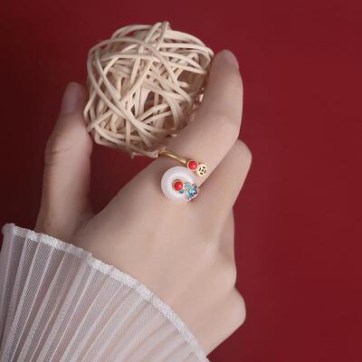 2023 New Opal Animal Rabbit Ring For Women Exquisite Imitati