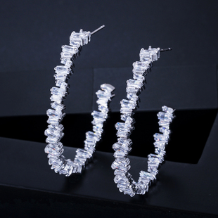 ThreeGraces Shiny Irregular Baguette CZ Crystal Big Rose Gol