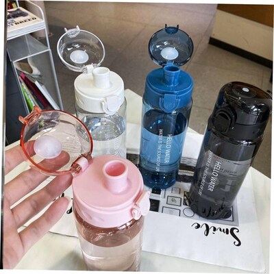 Water bottle sport 780ml Plastic Portable Water Bottle 水杯