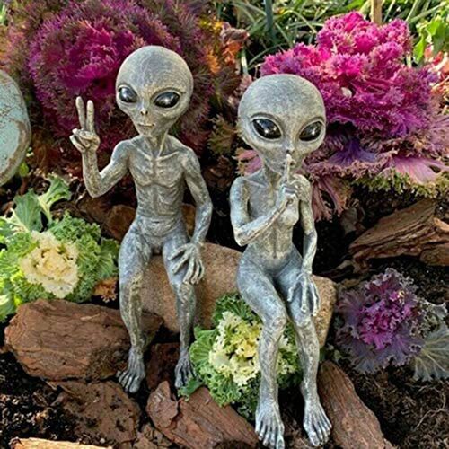 New Outer Space Alien Statue Martians Garden Figurine Set  Y