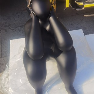 抽象人坐着思考者托脸抽象人可爱样板间售楼处雕塑摆件潮流潮玩