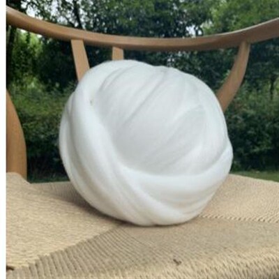 Super Thick Natural Wool Chunky Yarn Felt Wool Roving Yarn