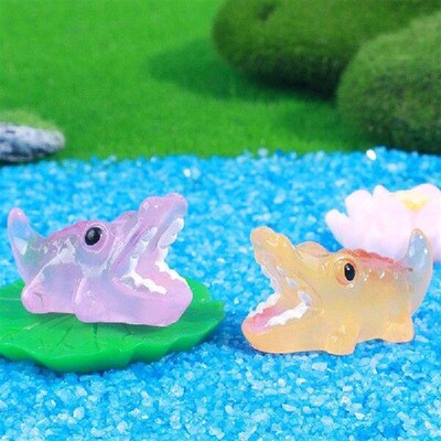10Pcs Luminous Large Mouthed Crocodile Garden Micro