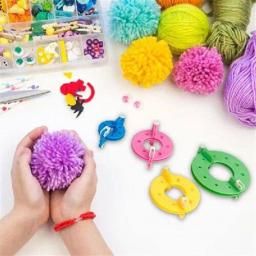 Pompom Maker for Yarn 4 Sizes Knitting Crafts Pompom Maker
