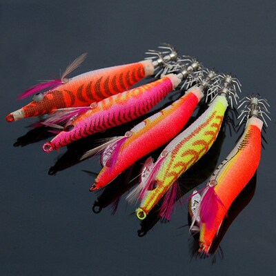 5pcs Luminous Squid Jigs Prawn Hook Wooden Bionic Shrimp Bai