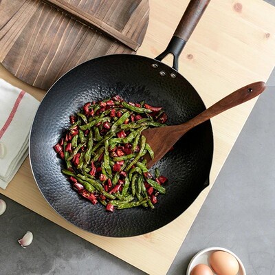 Carbon Steel Wok Pan 32cm Stir Fry Wok Set with Wooden Lid