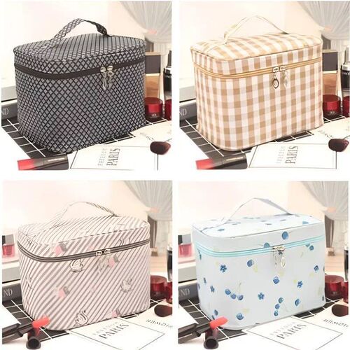 Travel Waterproof Portable Women Makeup Bag High Capacity To