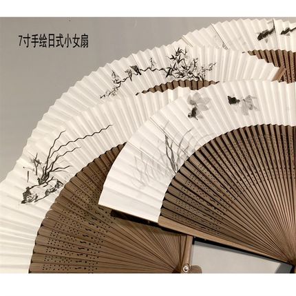 出口日韩和纸7寸5方空白荷花 鸟镂空小女扇 坤扇清香送扇