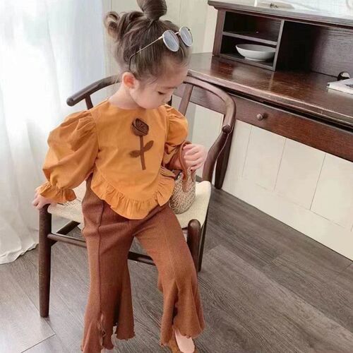 Girls suit, three-dimensional rose shirt, open-slit flared