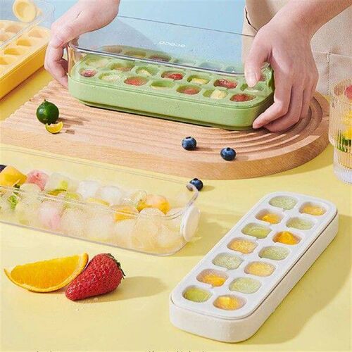 Square-Ice Cubes Tray With Lid Stackable Spill Resistant
