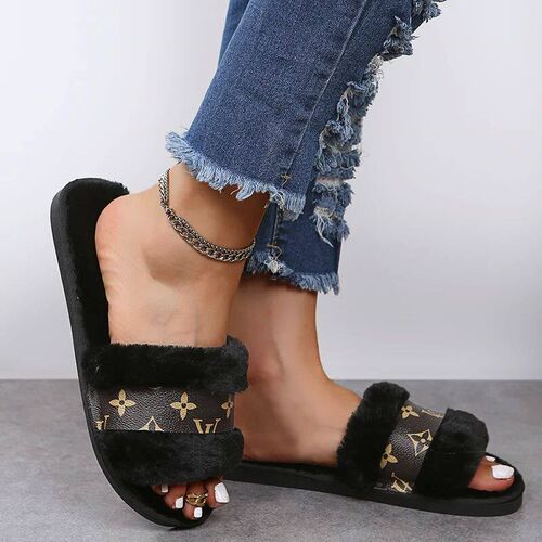 2025 Womens Crystal Sandals Flat Heel Sandals fur