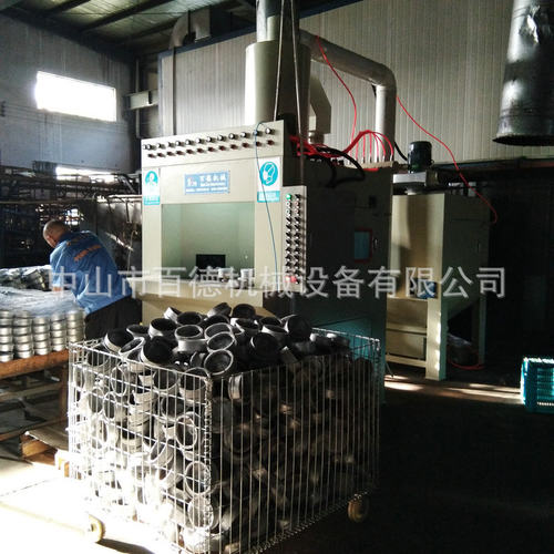 供应湛江转盘式自动喷砂机 不粘锅电热锅内胆BD1616-14自动打砂机