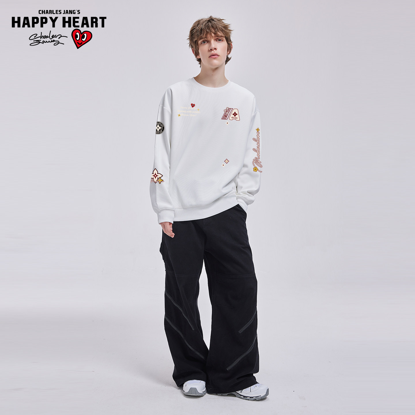 【王楚然同款】查尔斯桃心美式甜酷风徽章印花春上新情侣圆领卫衣