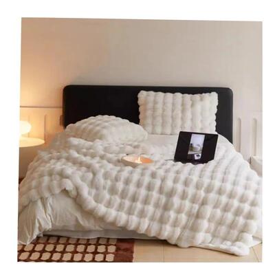 Luxury Faux Fur Blanket Warmth Super Comfortable Blankets 1