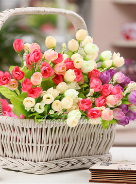 Autumn 15 Heads/Bouquet Small Bud Roses Bract Silk Artificia