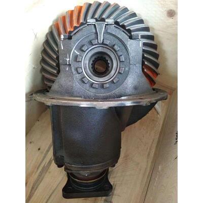 重汽豪沃轻卡悍将统帅主减速器总成配件QT305D82-2402000