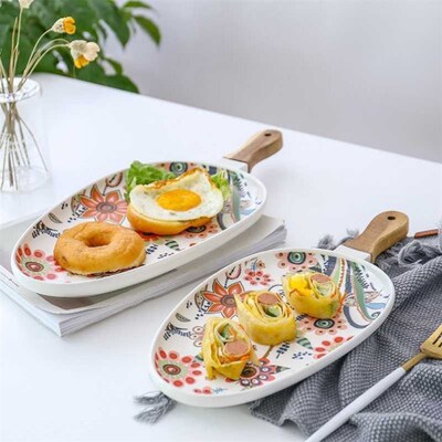 Northern European ceramic steak dish, fruit dish with handle