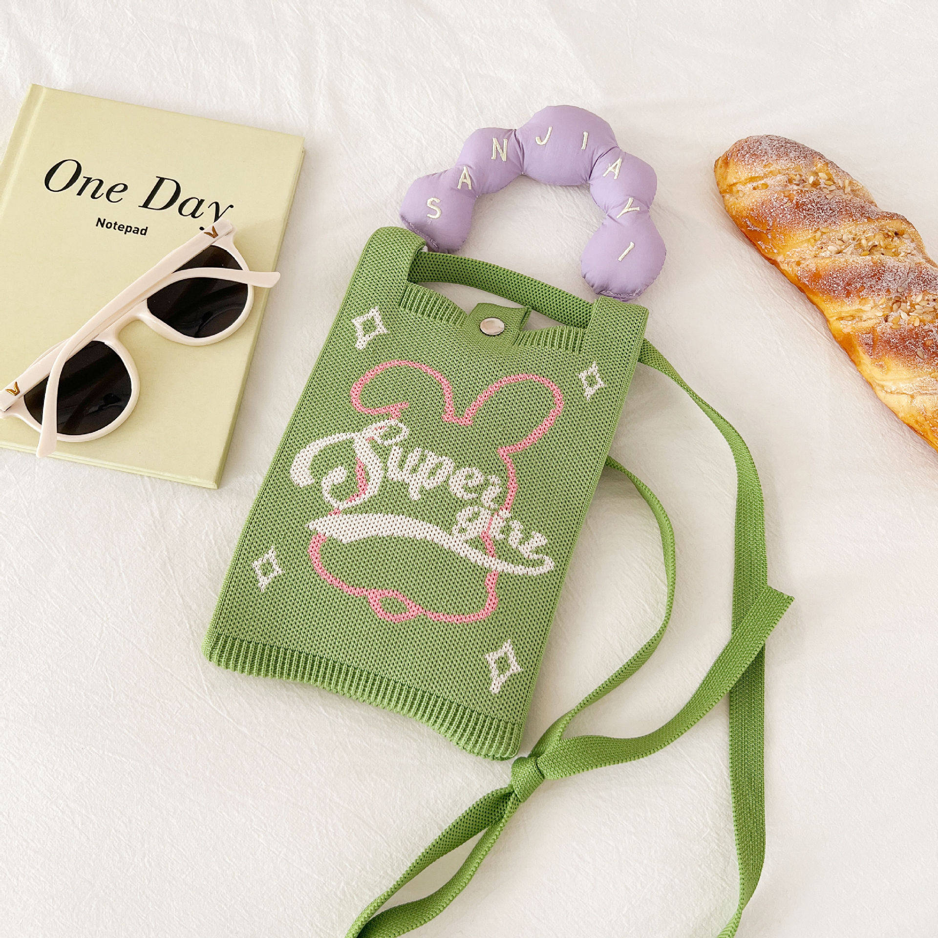 新款小众设计可爱卡通迷你针织手机包百搭小巧便携通勤斜挎小方包,箱包皮具/热销女包/男包,小方包,淘宝优惠券,粉丝福利购,淘宝优惠卷