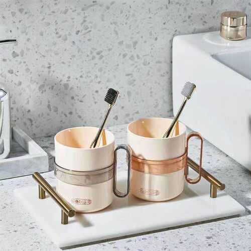 Clear Round Mouthwash Cup Plastic Lightweight Luxury Couple