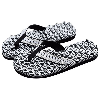 New Slippers Men Home Summer Comfortable Massage Flip Flops