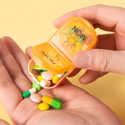 1PC Weekly Pill Case Pillbox 7 Days Medicine Tablet Box Port